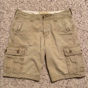 Size 28 Hollister Men’s cargo shorts